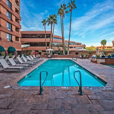 Scottsdale Marriott Old Town Hotel Exterior photo